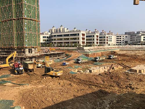 中國安能第二工程局湖畔學(xué)苑項目部“戰(zhàn)疫情，抓復(fù)工”