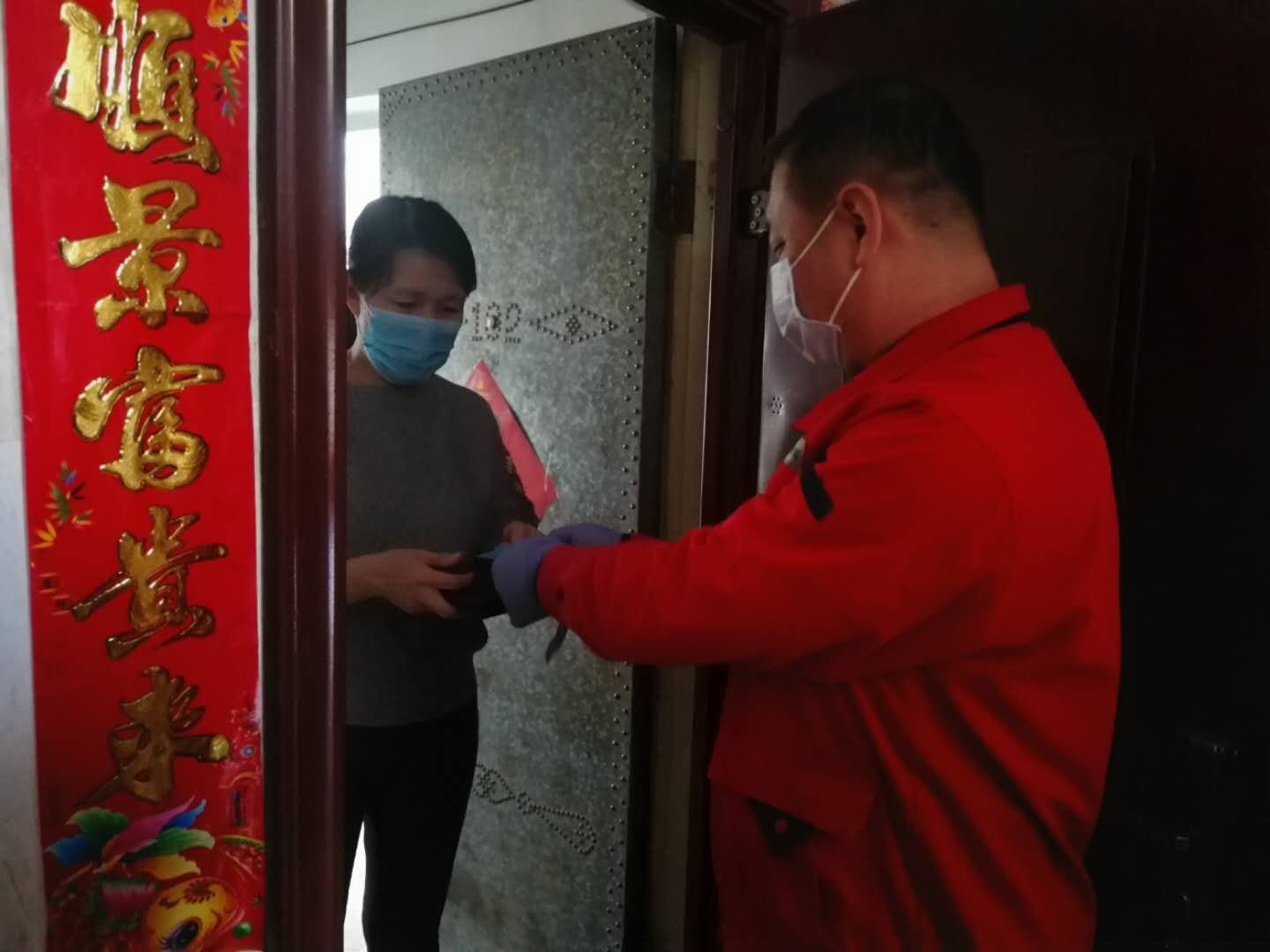 疫情防控，黨員在行動
