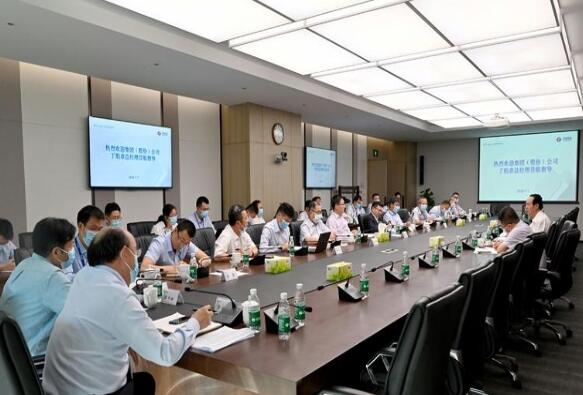 中國電建集團(tuán)公司黨委副書記、總經(jīng)理丁焰章到電建國際公司調(diào)研