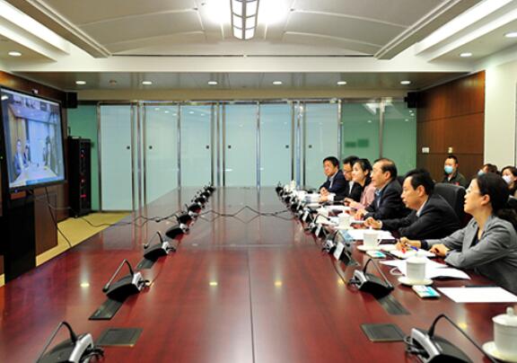 辛保安總經理與SAP公司全球執(zhí)行董事會成員、全球業(yè)務總裁傅美黛舉行視頻會談