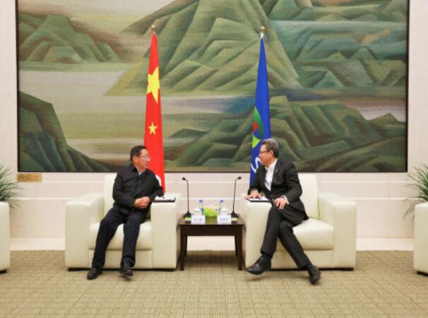 錢(qián)智民會(huì)見(jiàn)青海省政協(xié)副主席、海南州委書(shū)記張文魁