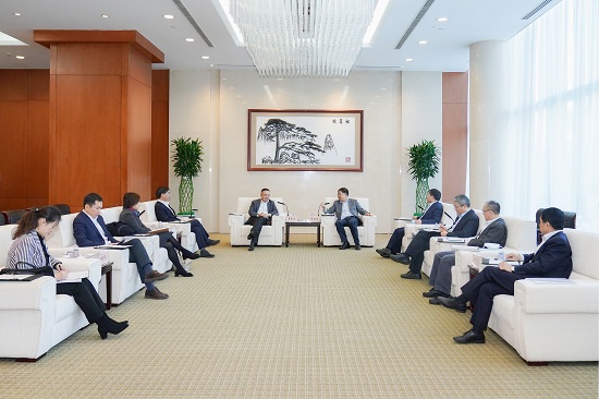 華能集團有限公司總經(jīng)理、黨組副書記鄧建玲會見TCL科技集團董事長李東生