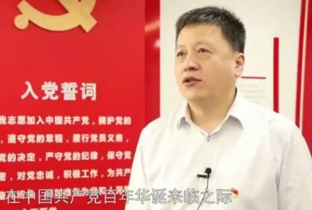 周群任中國電氣裝備集團(tuán)有限公司黨委副書記、董事，提名為中國電氣裝備集團(tuán)有限公司總經(jīng)理人選