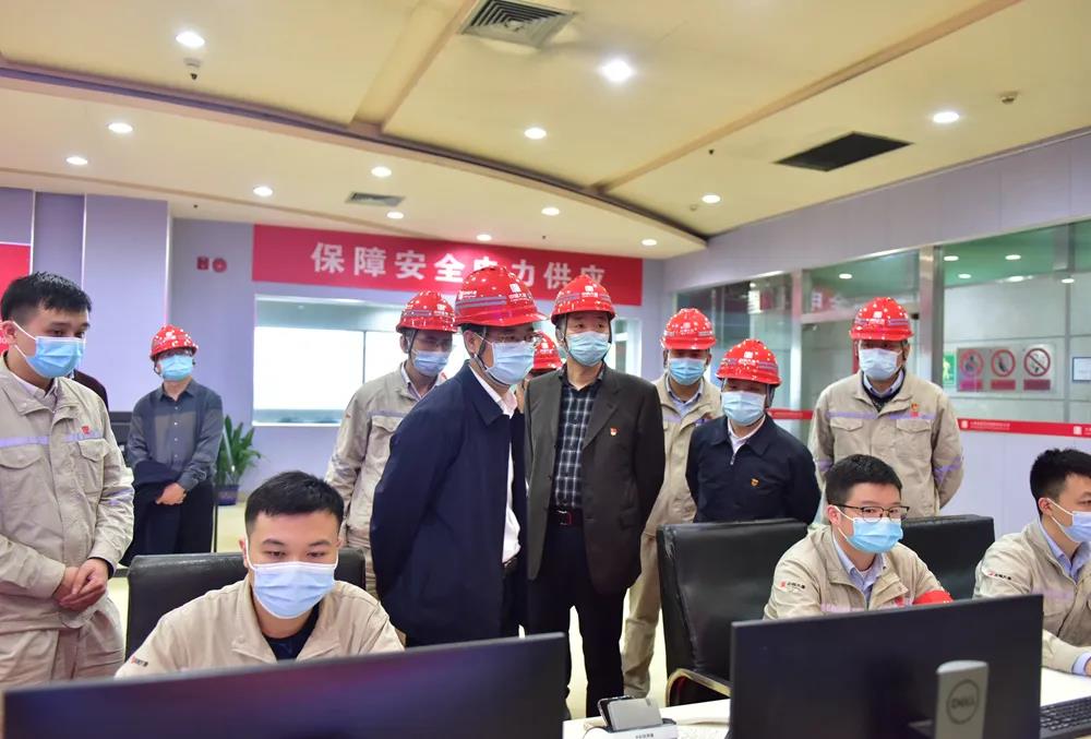 華銀電力賀子波、陳自強(qiáng)一行到湘潭發(fā)電公司調(diào)研