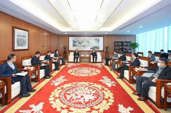 舒印彪鄧建玲會見哈電集團董事長曹志安、總經(jīng)理吳偉章