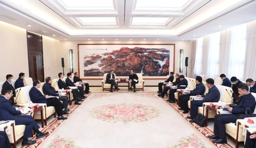 錢(qián)智民、江毅拜會(huì)內(nèi)蒙古自治區(qū)黨委書(shū)記、人大常委會(huì)主任石泰峰