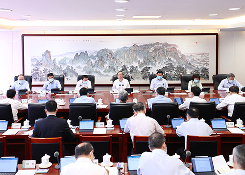 國家電網公司黨組深入貫徹全國穩(wěn)住經濟大盤電視電話會議精神