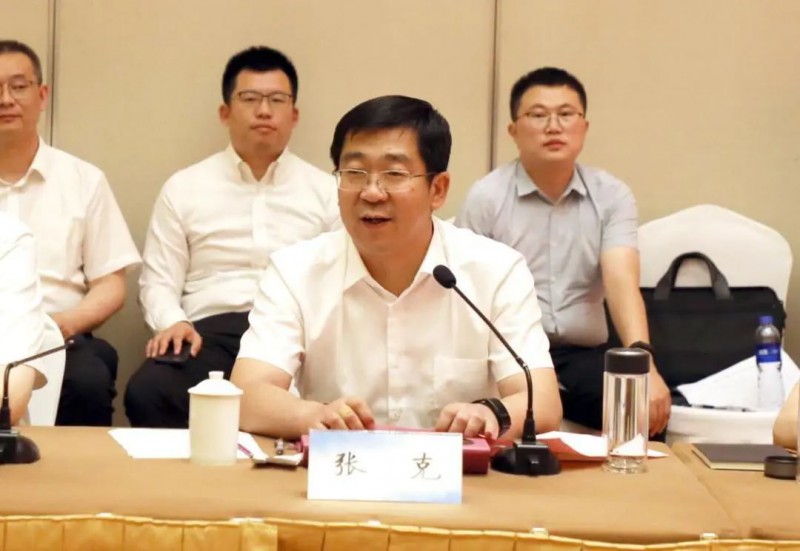 協(xié)鑫、徐工聯(lián)手！布局新能源