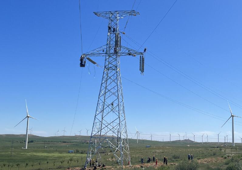 220千伏海春線、中海油化德風(fēng)電場(chǎng)35千伏集電線路順利改造完成