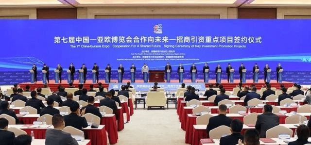鋁業(yè)巨頭600億元進(jìn)軍光伏，建設(shè)30萬噸多晶硅、20GW硅片、6GW電站等