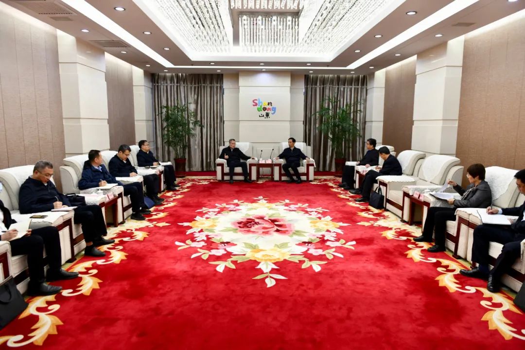 大唐山東發(fā)電公司黨委書記、董事長(zhǎng)趙永力拜會(huì)菏澤市委副書記、市長(zhǎng)張倫