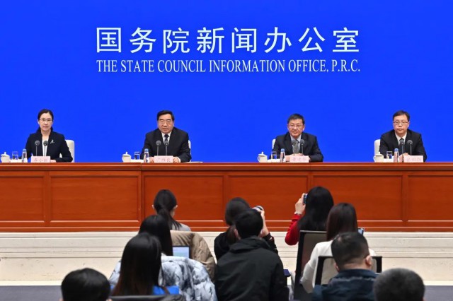 國家發(fā)改委：健全多能互補綜合應急調(diào)度機制，推動風、光發(fā)電多發(fā)滿發(fā)