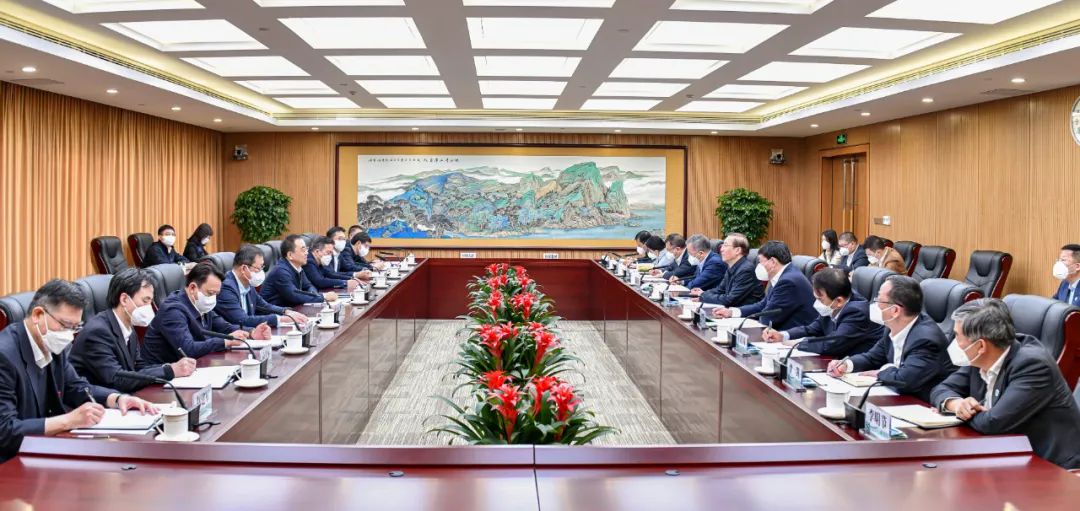 鄒磊、劉明勝與國家電網(wǎng)董事長辛保安、總經(jīng)理張智剛會(huì)談