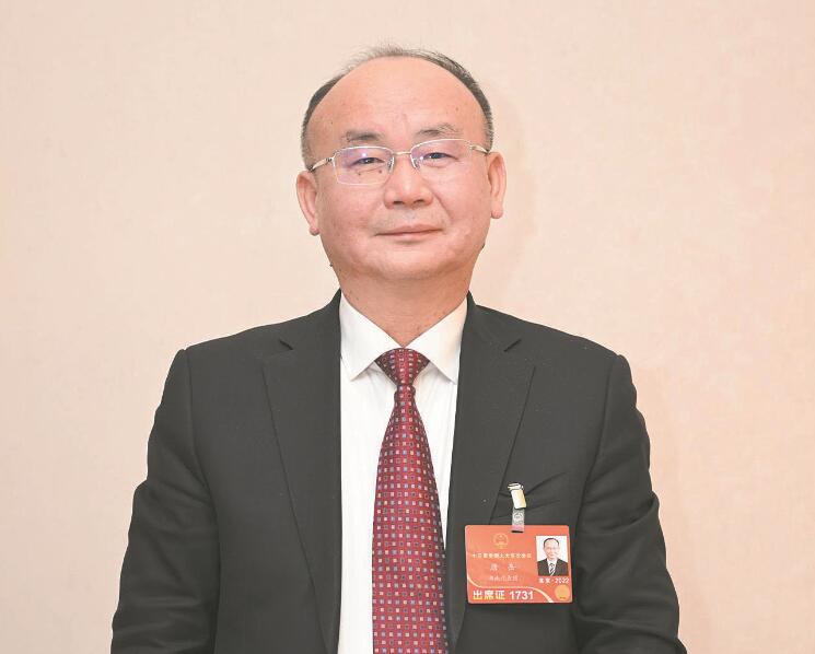 優(yōu)質(zhì)供電服務(wù)助力裝備制造業(yè)高質(zhì)量發(fā)展——訪全國(guó)人大代表、楚天科技股份有限公司董事長(zhǎng)兼總裁唐岳