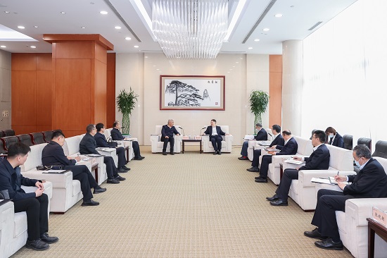 華能集團(tuán)黨組書記溫樞剛會(huì)見青海省委常委、海東市委書記烏拉孜別克·熱蘇力汗