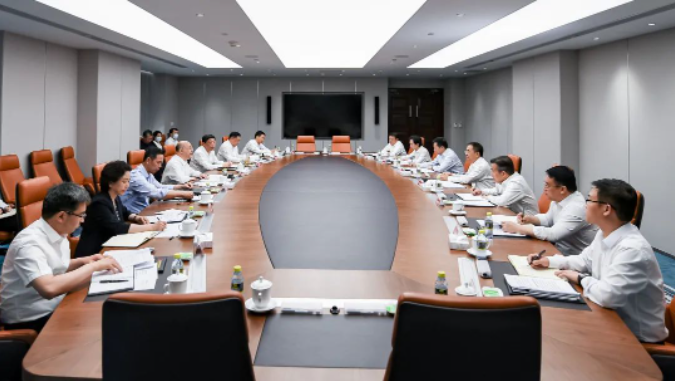鄒磊、劉明勝與河北省省長王正譜會談