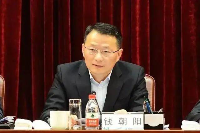 錢朝陽任中國南方電網(wǎng)有限責任公司董事總經(jīng)理、黨組副書記