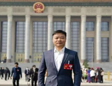 【兩會好聲音】全國人大代表、小鵬汽車董事長何小鵬：探索限定場景無人駕駛法規(guī)，助力車網融合和低空經濟騰飛