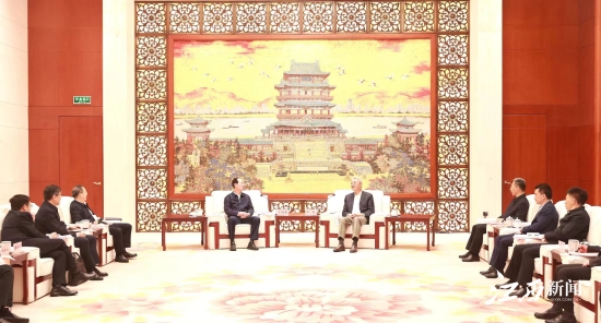 中國(guó)電建黨委書記、董事長(zhǎng)丁焰章拜會(huì)江西省委書記尹弘