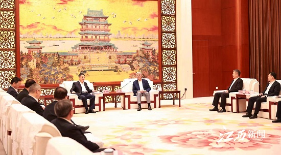 華能集團(tuán)黨組書記、董事長(zhǎng)溫樞剛拜會(huì)江西省委書記尹弘