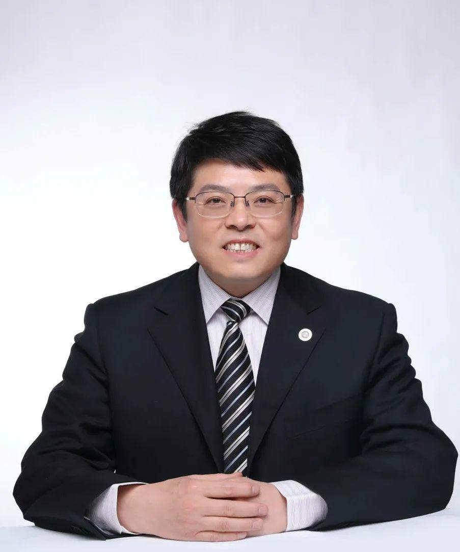 北大副校長董志勇：警惕中國新能源“產(chǎn)能過?！钡难哉撓葳? width=