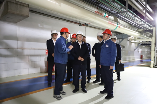 華能集團總經(jīng)理張文峰到華能青島港務、青島熱電調研